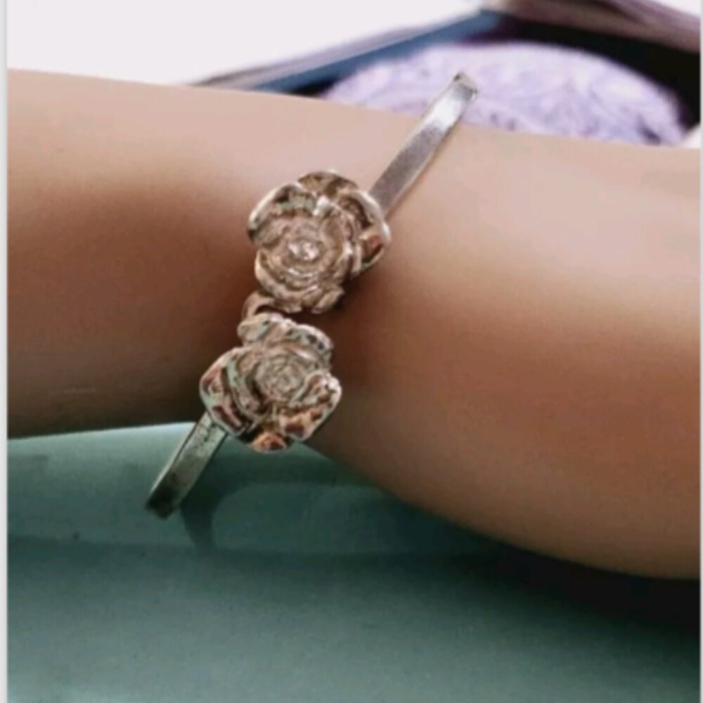 Tiffany & Co Rare Nature Double Rose Bangle Bracelet Sterling Silver, Vintage